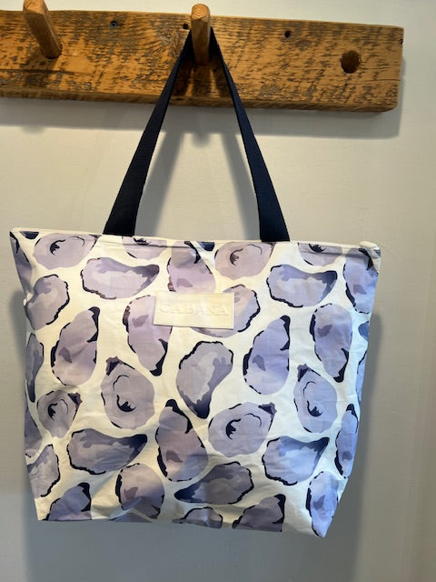 Cabana 19 Zipper Tote