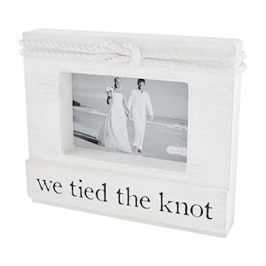 Tied the knot frame