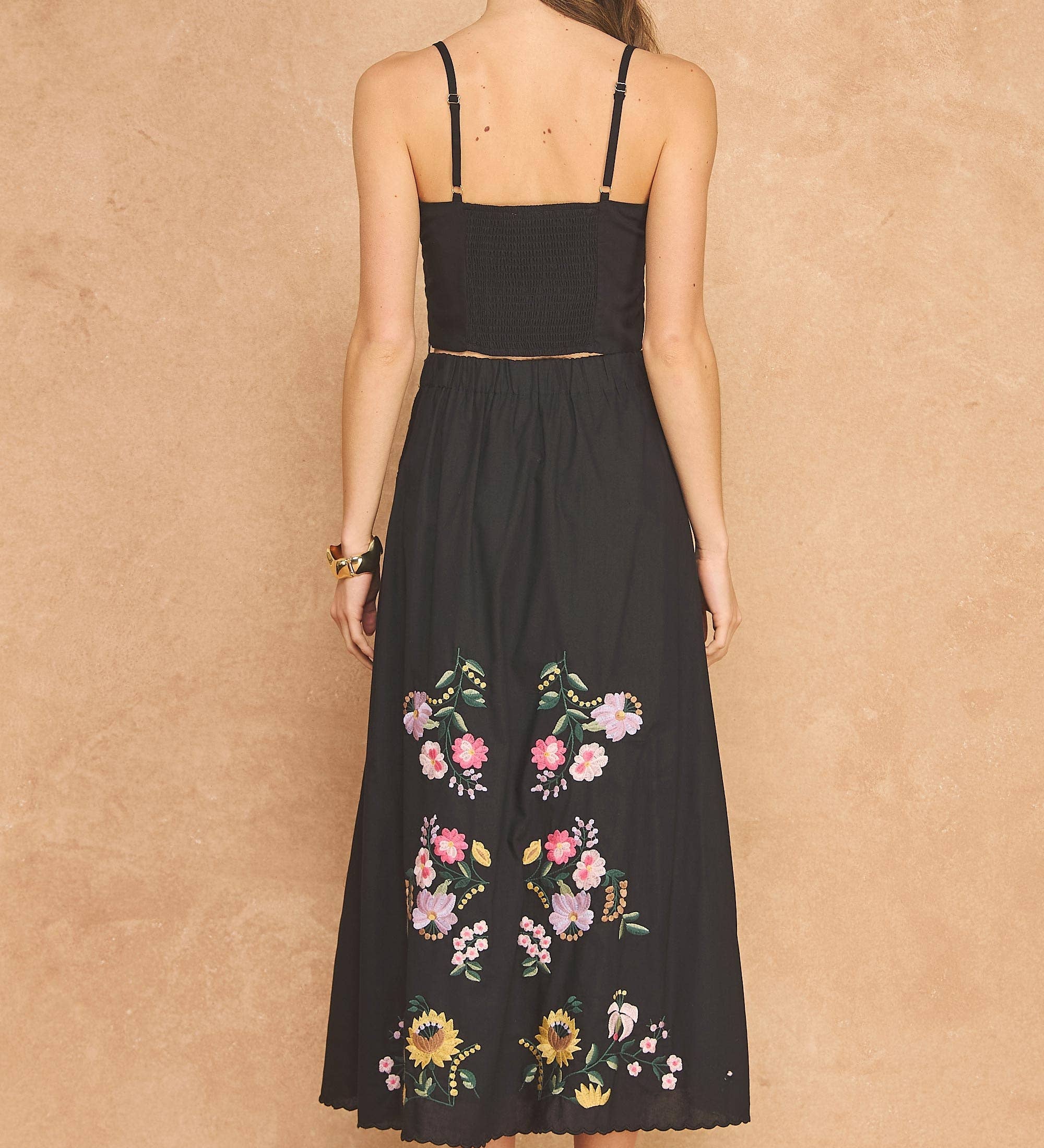 Strut & Bolt - Embroidered Floral Lace Detail Top Skirt Set