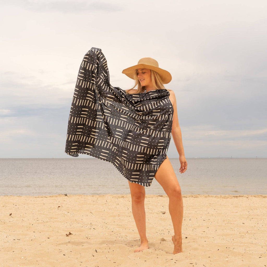 Boho-Eclectica - Women's Geometric Black - 100% Cotton Sarong