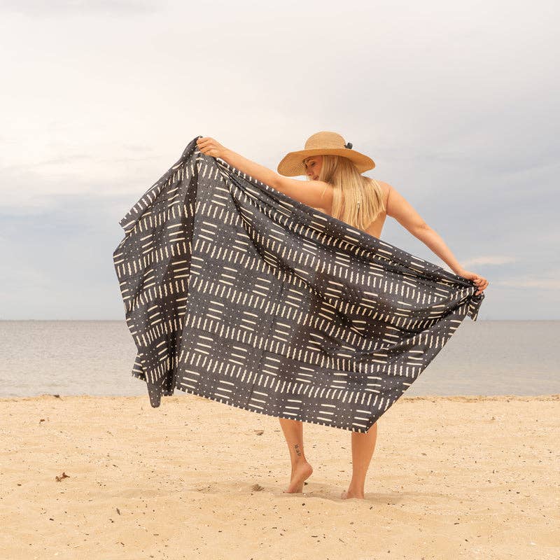 Boho-Eclectica - Women's Geometric Black - 100% Cotton Sarong