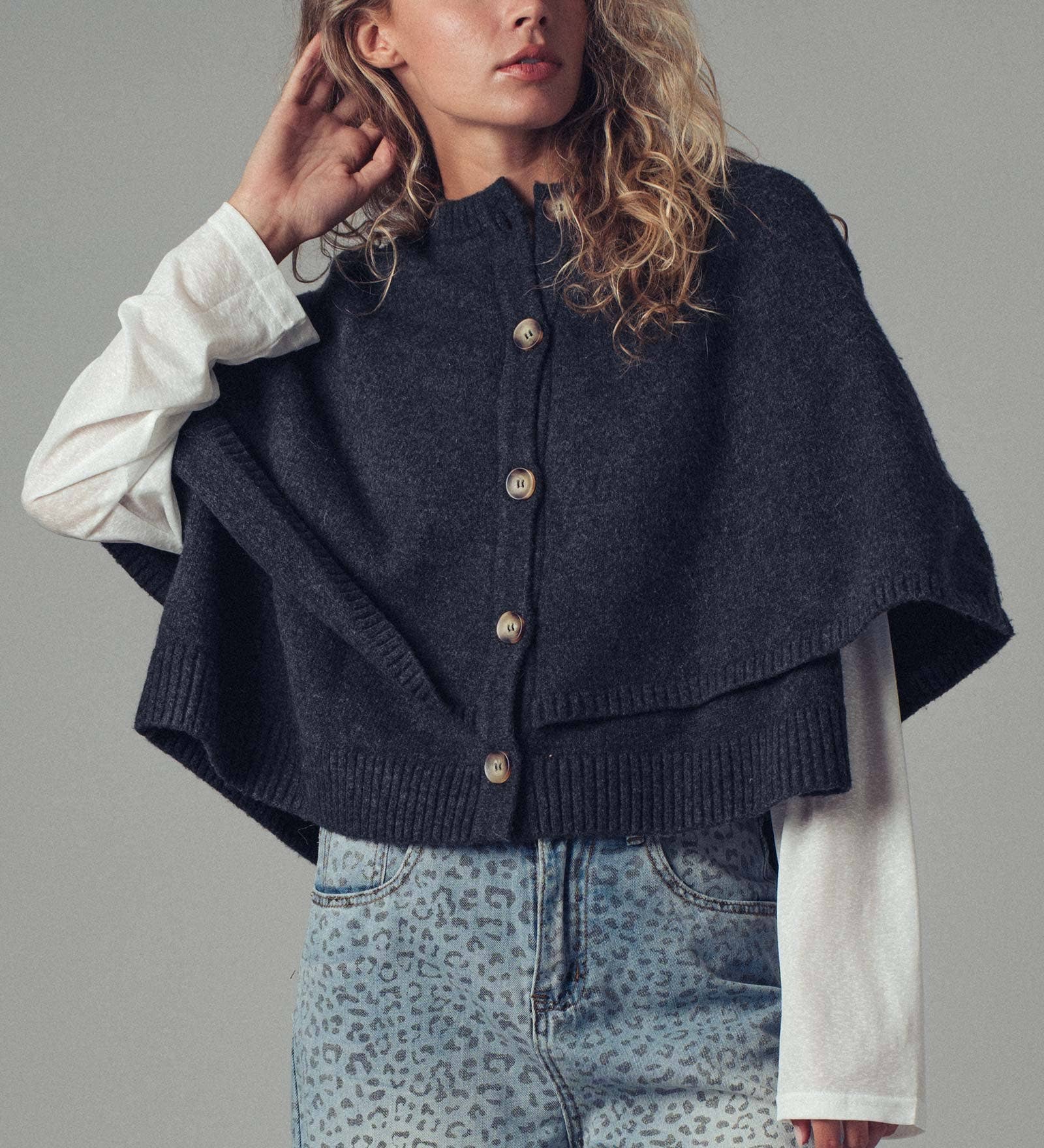 Urban Daizy - Wool Blend Button-Front Sweater Cape