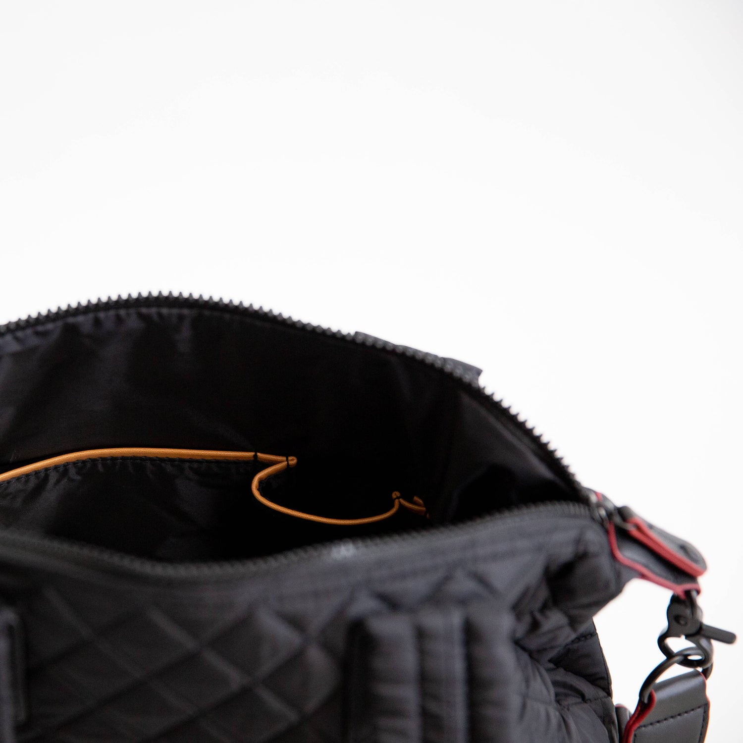 Quilted crossbody- black