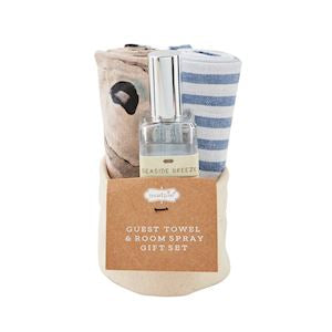 Room spray towel set