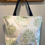 Cabana 19 Zipper Tote