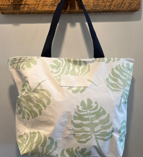 Cabana 19 Zipper Tote