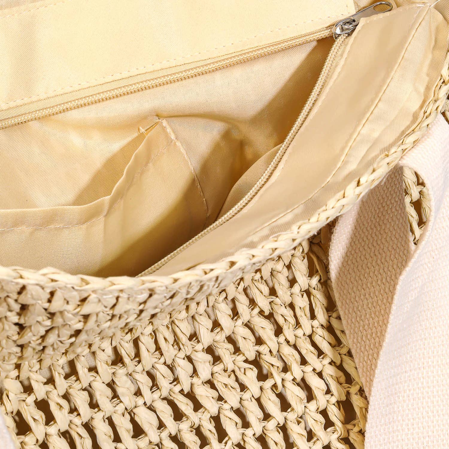 Collections by Fame Accessories - Straw Braided Hat Holder Tote Bag